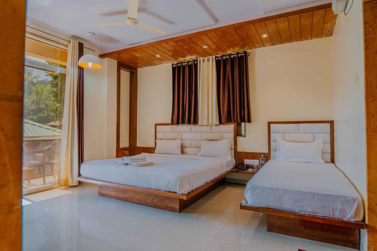 Hotel The Oak Woods Mahābaleshwar Exterior foto